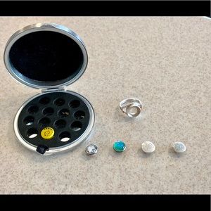 Kameleon ring and 4 pops with case